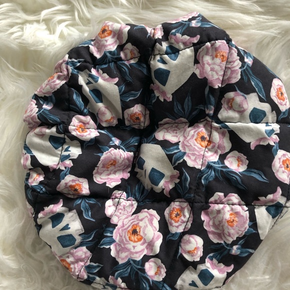 Deep-conditioning flaxseed heat cap from Thermal Haircare - Picture 2 of 2